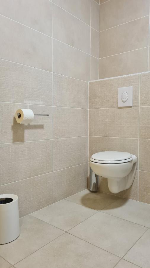 Vinzelles Le Maconnais Guest House מראה חיצוני תמונה