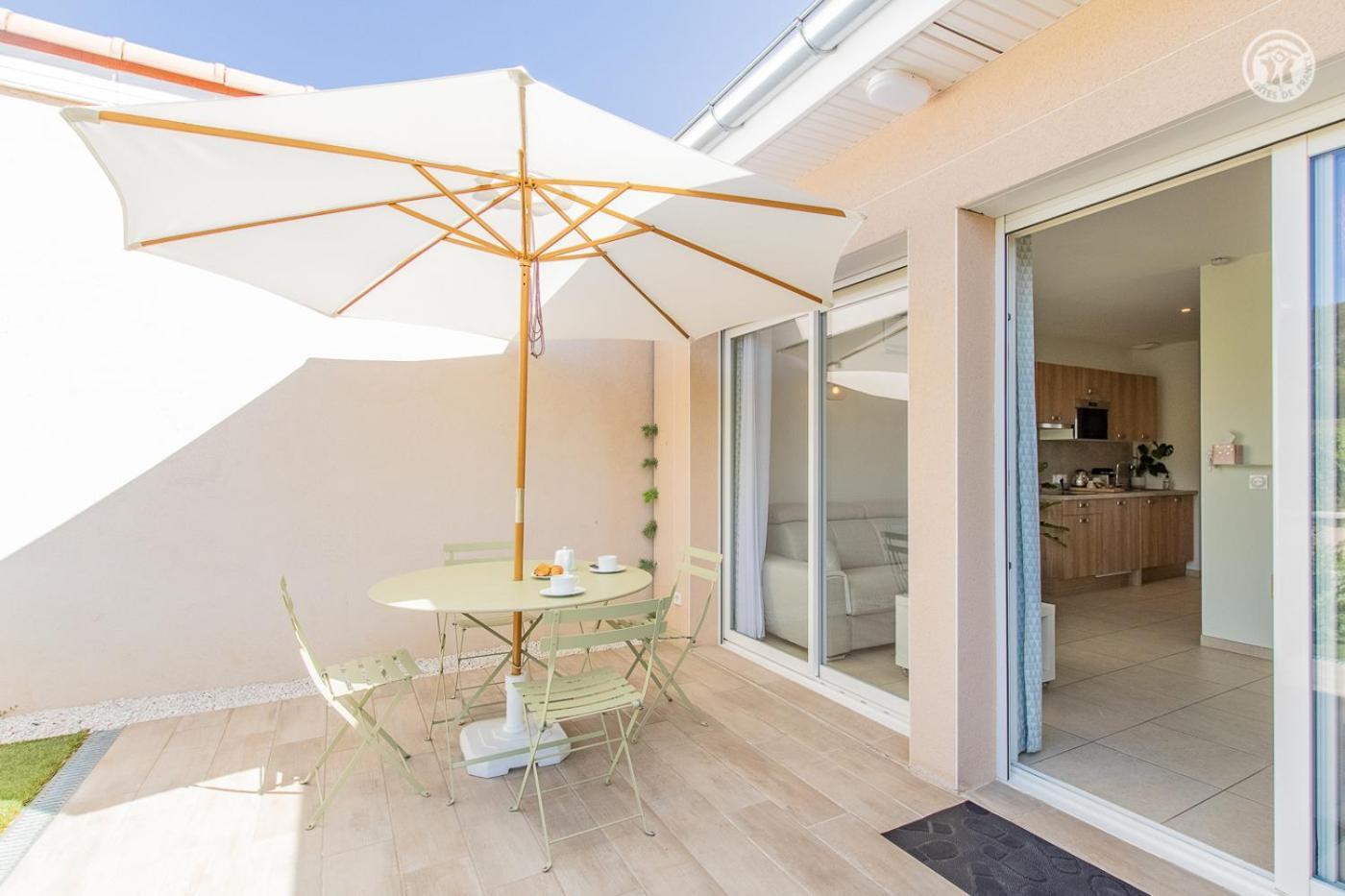 Vinzelles Le Maconnais Guest House מראה חיצוני תמונה